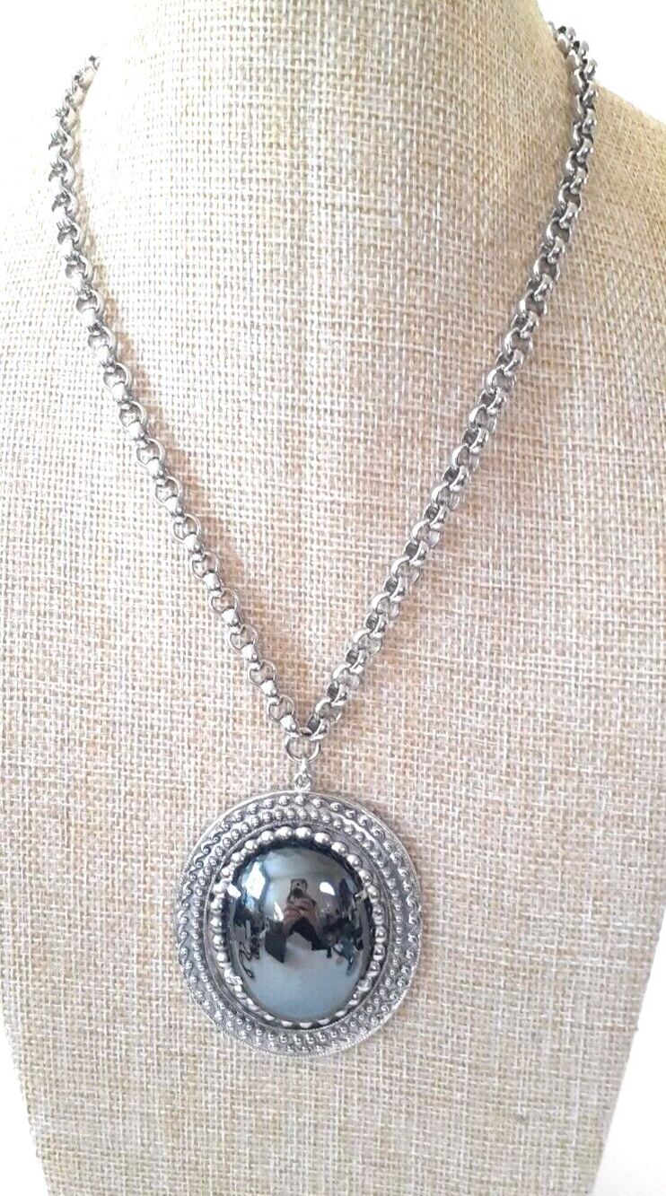 Vintage Whiting & Davis Hematite Cabochon Statement Pendant Necklace Signed